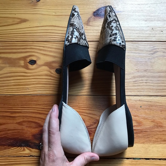 Tahari Eliss Beige Snakeskin Pointed Toe Flats, EUC, 10M - Picture 9 of 12